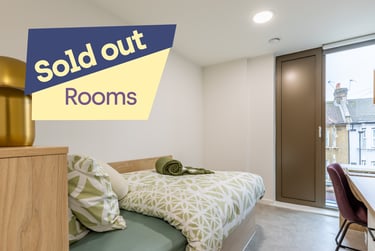 Superior En Suite at Venti House, 8 Grove Crescent Road, Stratford, London, E151NZ - Image 1